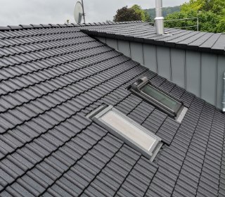 Dachumschlag + Gaube – Detail