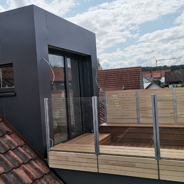 Montage Dachterrasse